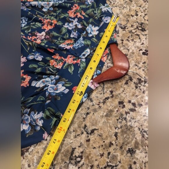 H&M blue floral button up spring summer career button up blouse S - Picture 5 of 6